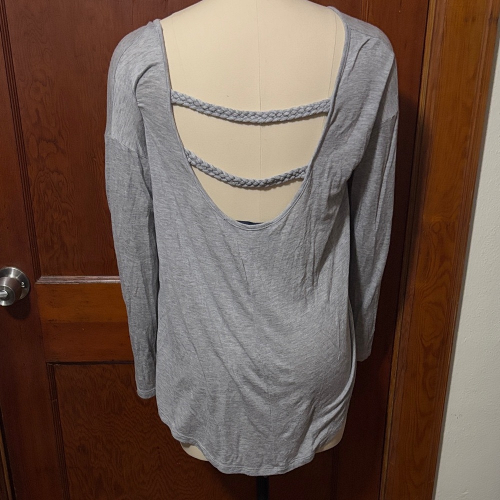 Braided Open Back Gray Women's Long Sleeve Top